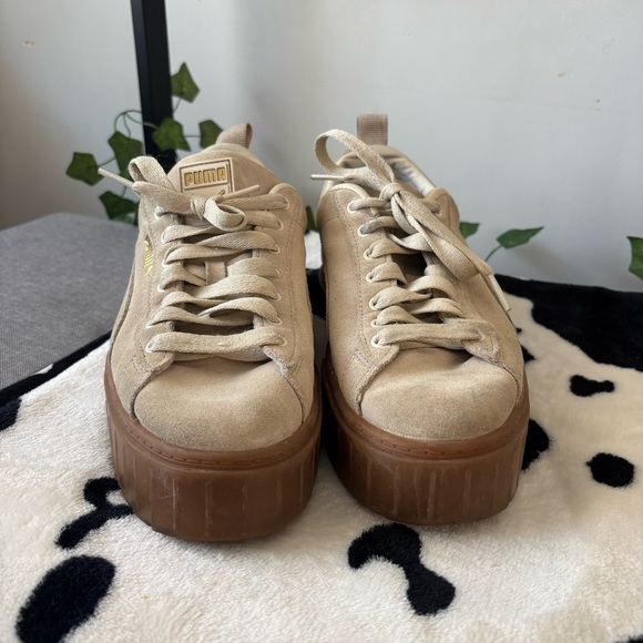 Puma Beige Platform Mayze Sneakers ~ size 8.5 - Picture 2 of 9
